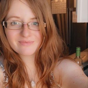 Meet your Posher, Adriana